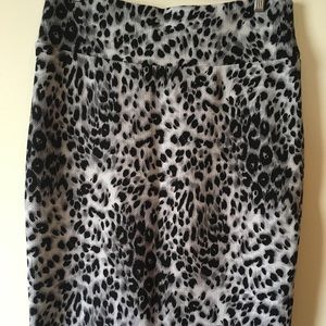 LuLaRoe XL Cassie